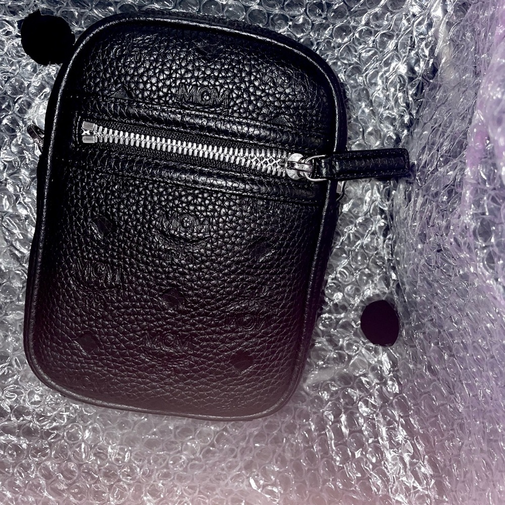 BLACK MCM STARK LOGO EMBOSSED LEATHER CROSSBODY WITH STRAP with Tags / Dust Bag